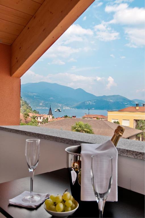 Helianthus Residence Cannero Riviera Szoba fotó